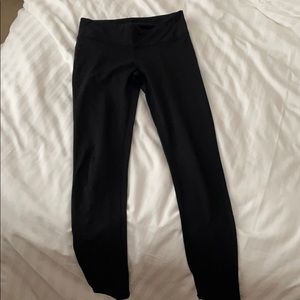 Fabletics mid-rise leggings